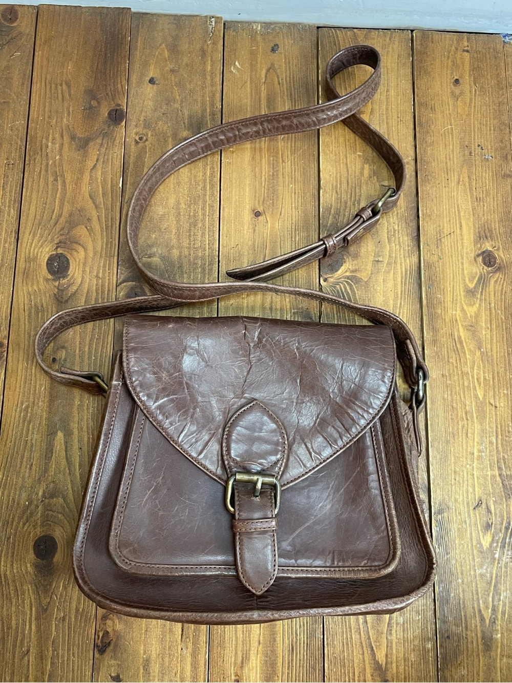 Joyn brown leather crossbody purse